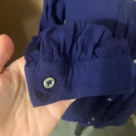 Banana Republic Blouse  - Picture 9 of 16